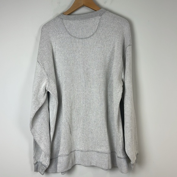 NFL - New England Patriots sweatshirt size extra large - Picture 2 of 8